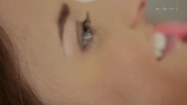 Превью Длинноволосая телка отсосала и села на член своего зрелого любовника № 16356