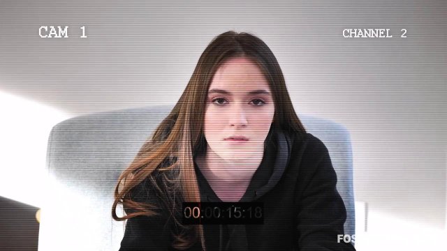 Превью Зрелая парочка руководит жарким сексом молодой пары на кровати № 35439