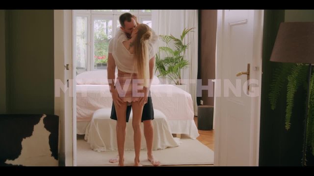 Превью Нет никого горячее украинской любовницы № 46433