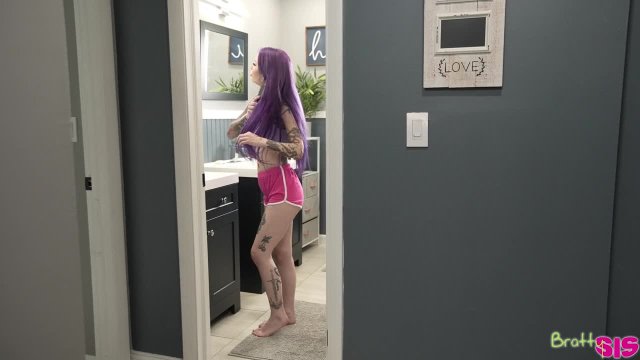 Превью Сочная сестричка с невероятно шлюховатым нравом № 46451