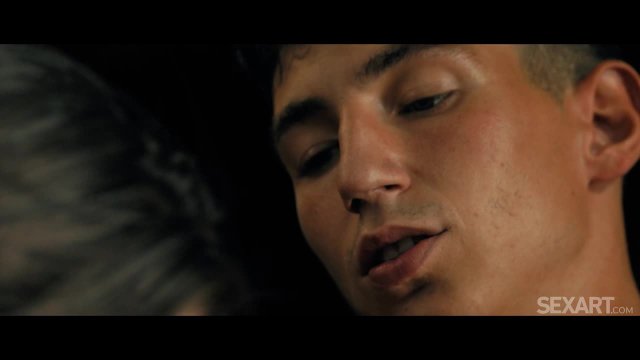 Нужно же как-то доказать мужику свои чувства